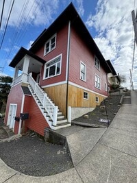 Building Photo - 811-813 Franklin Ave.