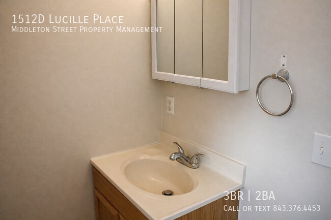 Building Photo - 1512 Lucille Pl