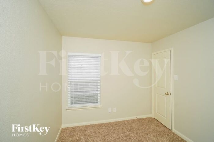 Building Photo - 3941 Northaven Trail