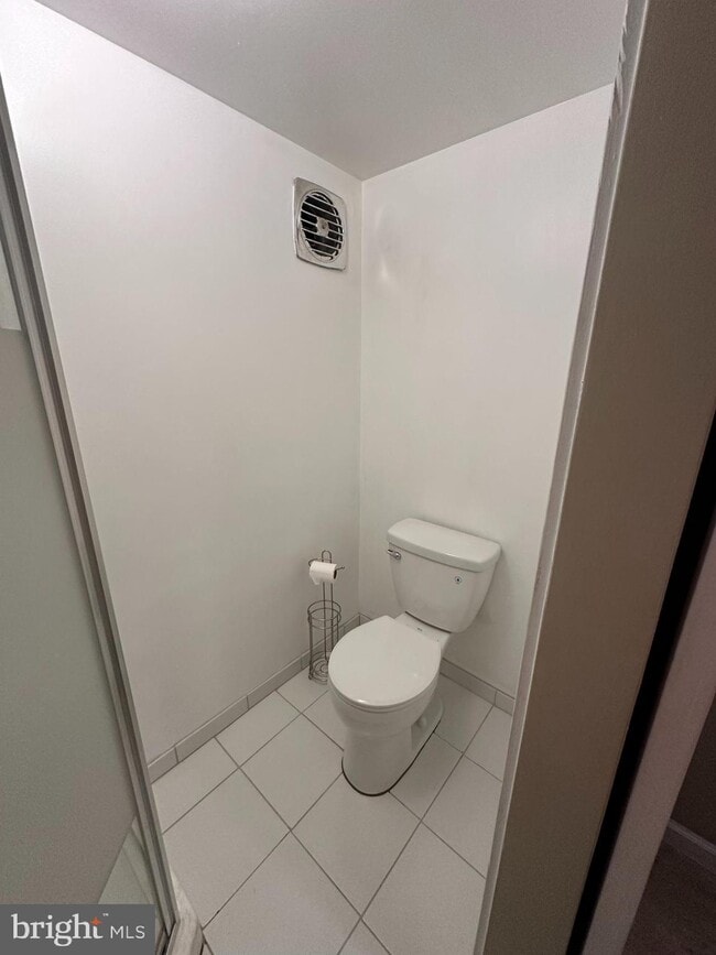 Building Photo - 1670 Chichester Avenue