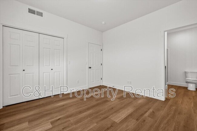 Building Photo - 5421 Apple Rose Ln