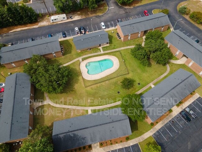 Building Photo - 5858-F Century Oaks Drive