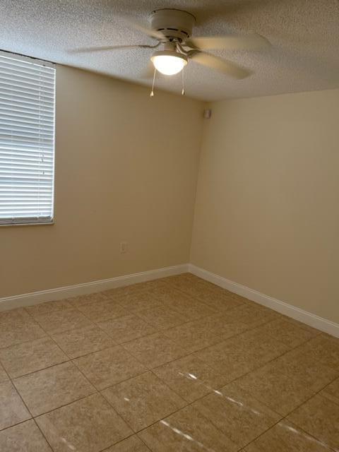 Building Photo - 3516 Whitehall Dr