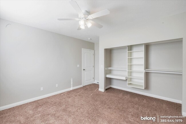 Building Photo - 3091 Sandpiper Rd