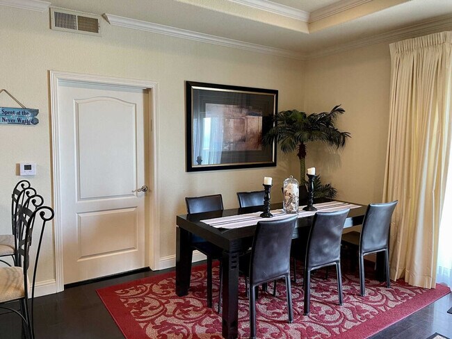 Building Photo - 4901 Laguna Blvd