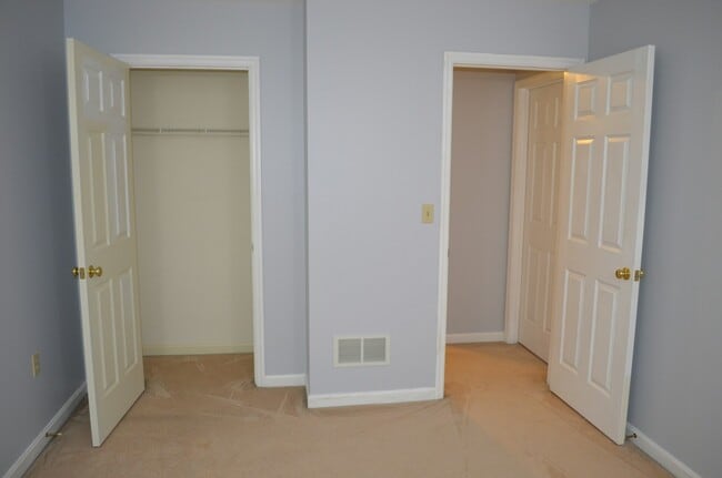 Building Photo - 97 Lee Ann Ct