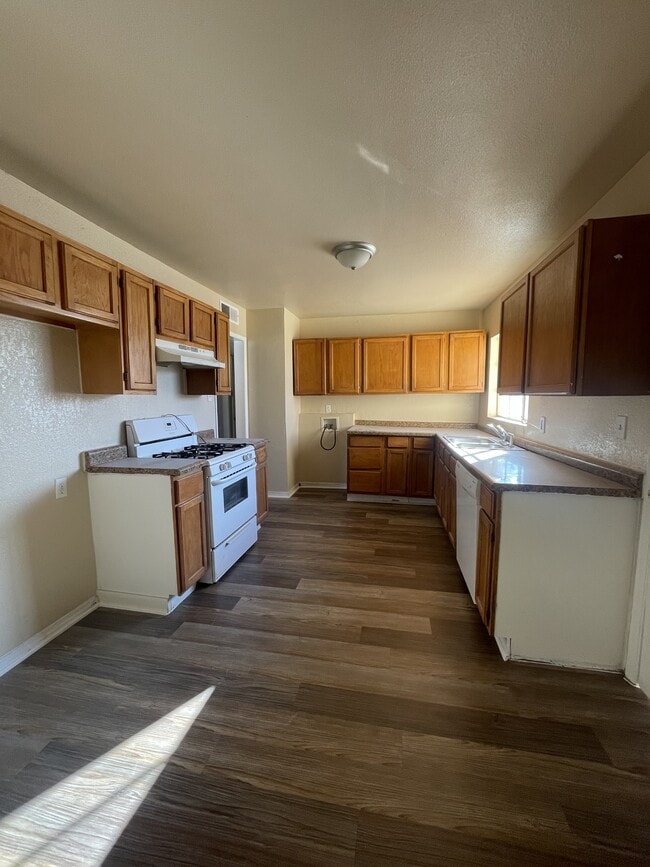 Building Photo - 5016 Wilmoth Ct