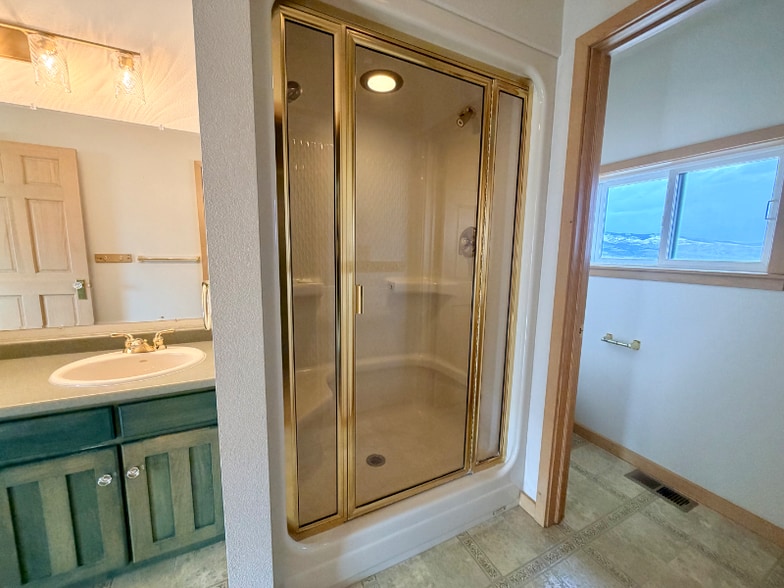 Building Photo - 37 Bridger Meadow Ln