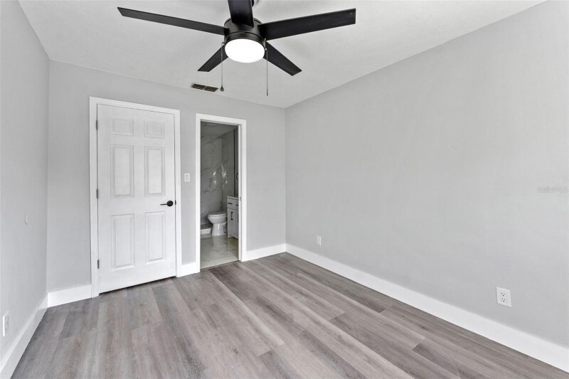 Building Photo - 8737 N Tangerine Pl