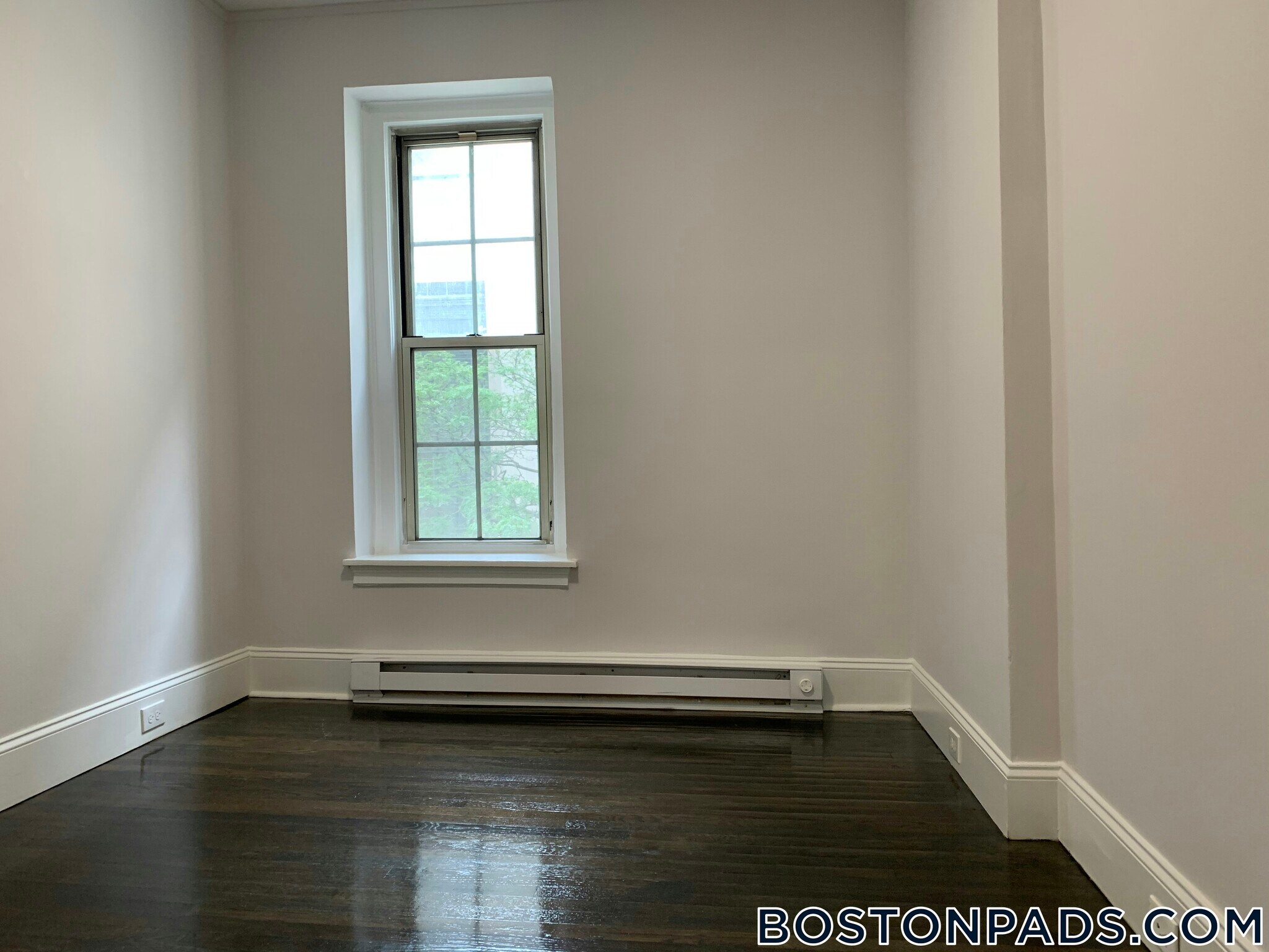 Building Photo - 32 Clearway St