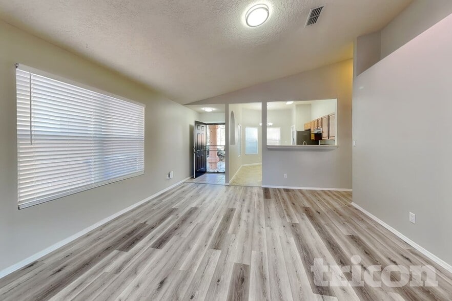 Building Photo - 6709 La Rocca Rd NW