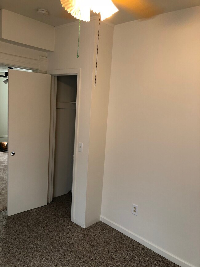 Bedroom #2 - 517 Iowa Ave