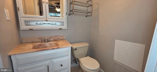 Building Photo - 6974 Knighthood Ln