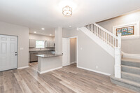 Building Photo - 102 Shadyhill Rd