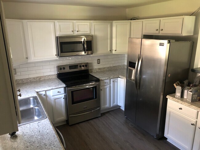 kitchen 2 - 24 Douglas Fir Ave