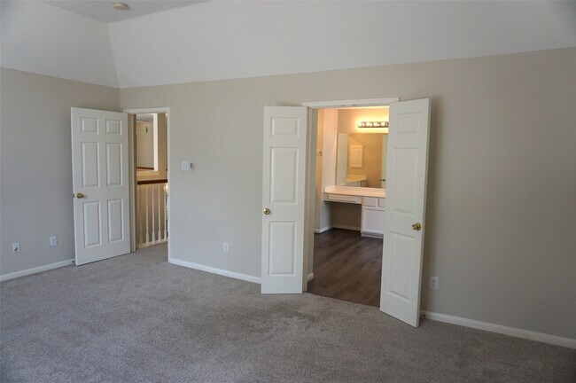 Building Photo - 6628 Sharpstown Green Cir