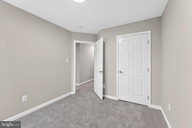 Building Photo - 7015 Trek Way