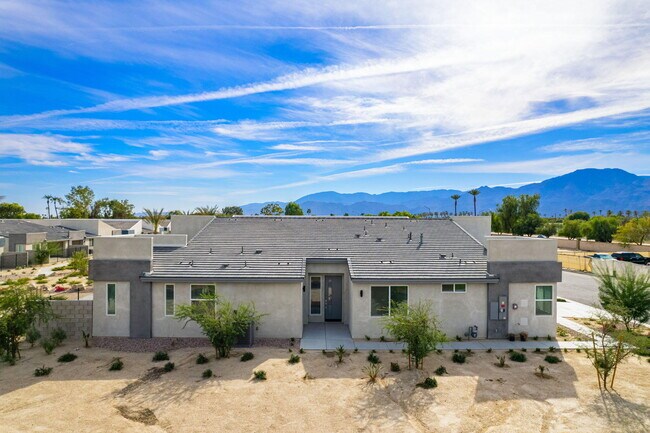 Building Photo - 49211 Garland St