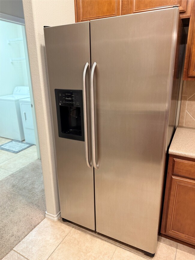 Building Photo - 13600 Breton Ridge St