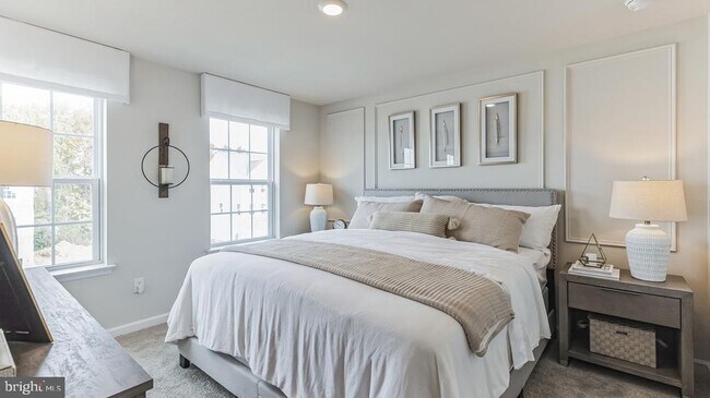 Building Photo - 212 Macoun Way