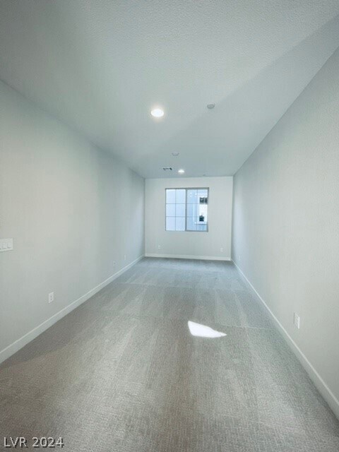 Building Photo - 72 Verde Rosa Dr