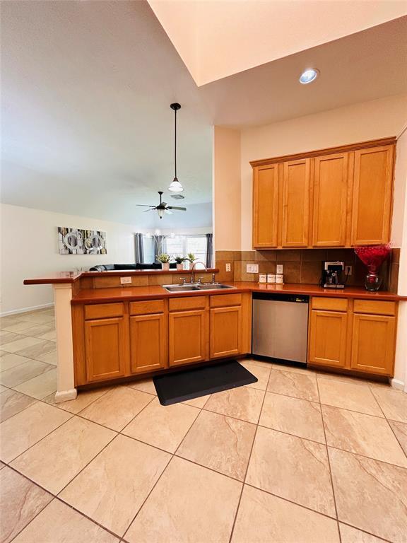 Building Photo - 1219 Oak Canyon Ln