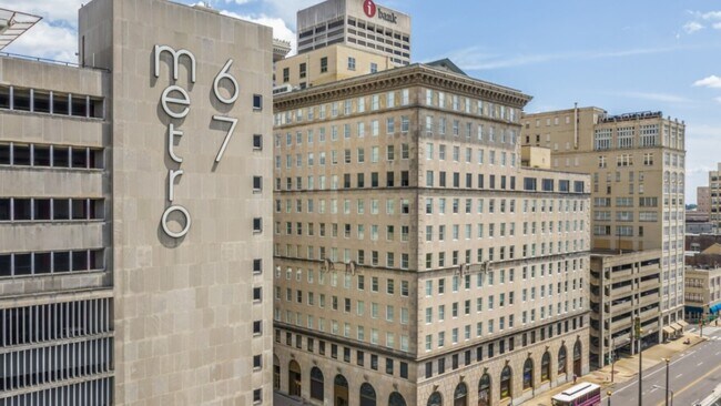 Building Photo - 67 Madison Ave