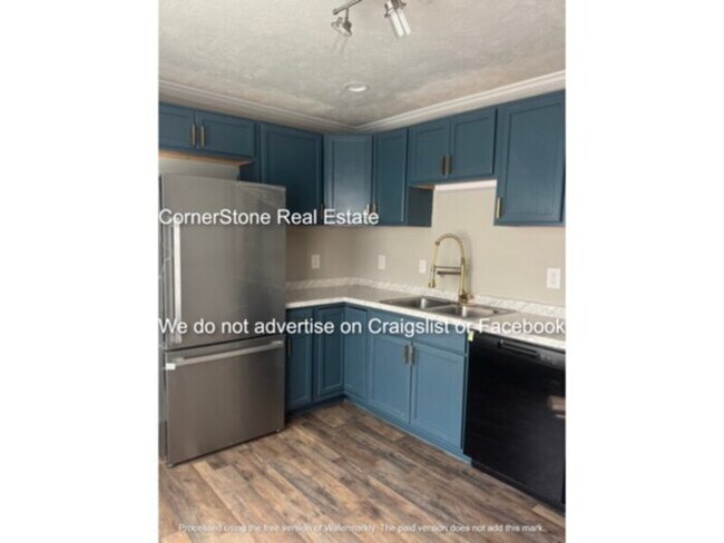 Building Photo - 412 Atwell Dr
