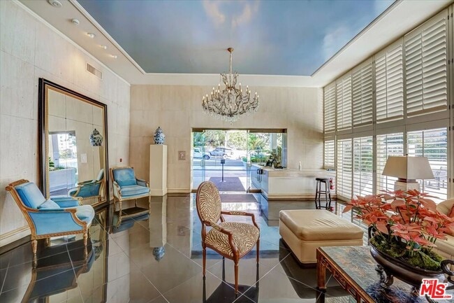 Building Photo - 10433 Wilshire Blvd