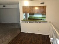 Building Photo - Spacious 2 Bedrooms 1 bathroom Apartment For Rent