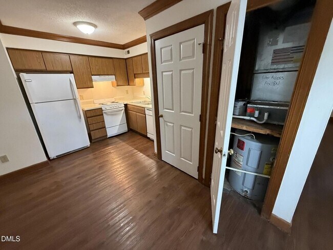 Building Photo - 3527 Ivy Commons Dr