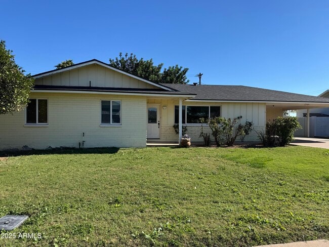 Primary Photo - 2309 N 81st Way