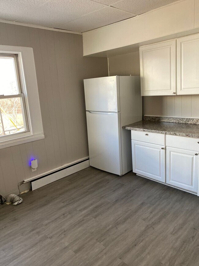 Building Photo - 418-420 St Frances Cabrini