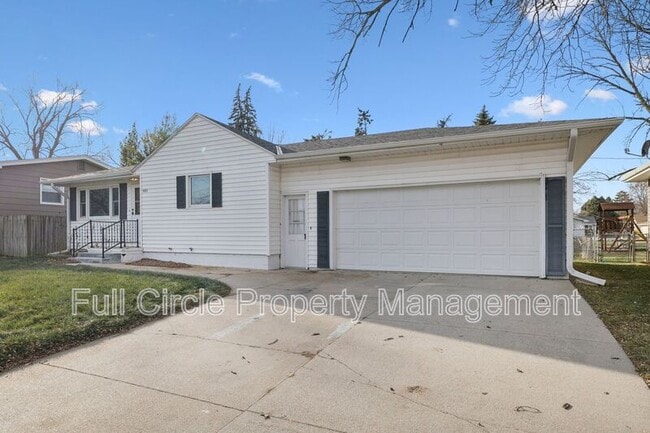 Building Photo - 803 N Christy St