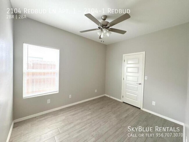 Building Photo - 2104 Redbud Ln