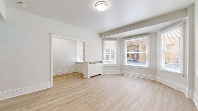 Building Photo - 505 Taylor St
