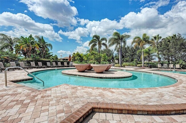 Building Photo - 135 River Enclave Ct