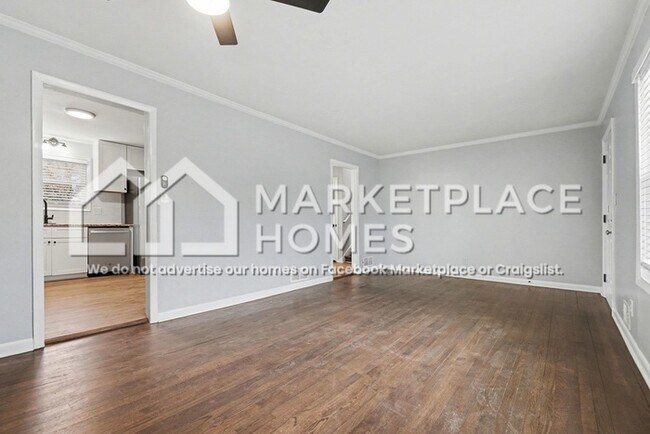 Building Photo - 2710 Dunmoreland Terrace