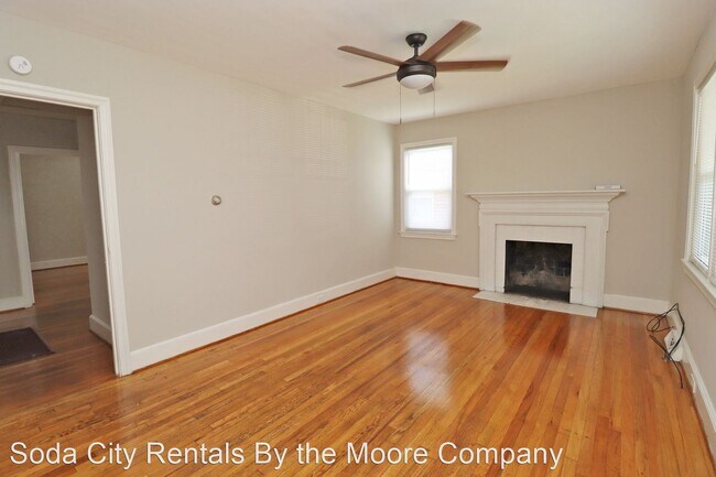 Building Photo - 3 br, 1 bath House - 216 South Holly Street