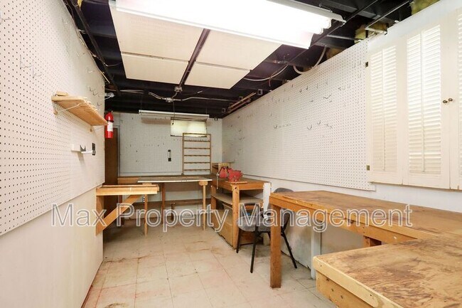 Building Photo - 7512 Wilden Dr