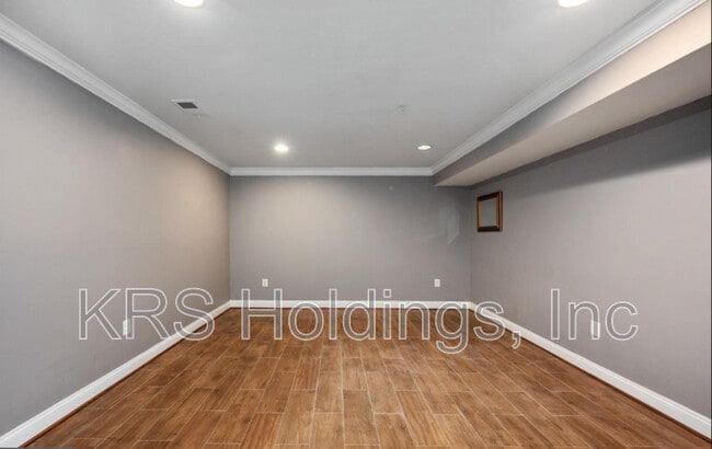 Building Photo - 159 Sanford Ferry Ct