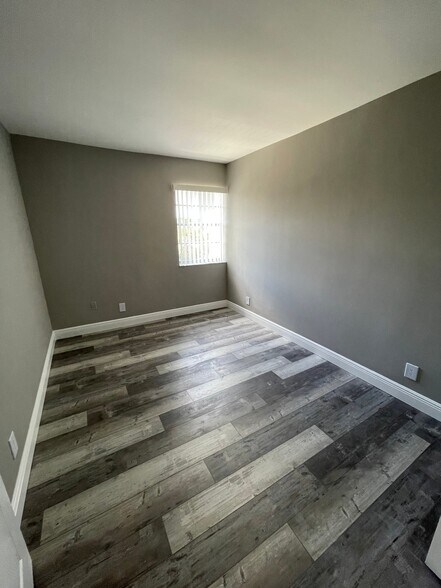 Building Photo - 8911 NW 28th Dr