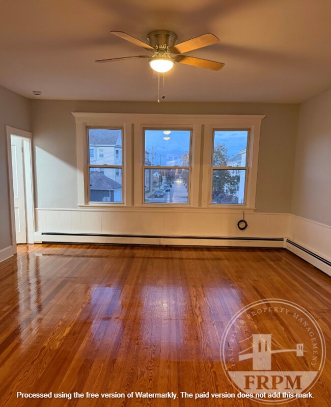 Building Photo - 318 Wood St