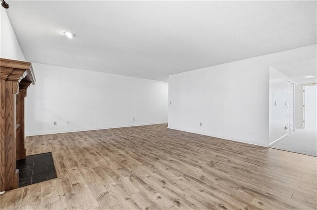 Building Photo - 4055 Whitehall Way