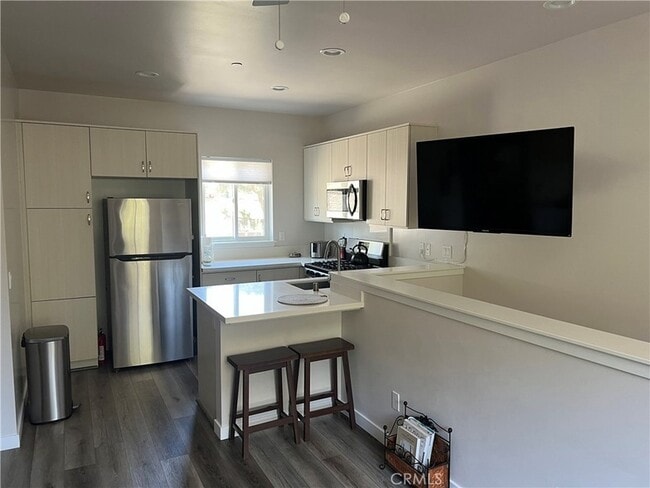 Building Photo - 92 Old Mission Dr