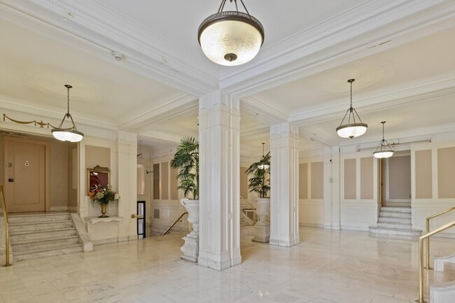Building Photo - 2600 John F. Kennedy Blvd