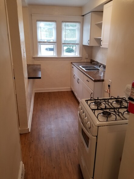 Building Photo - 17 Agate Pl