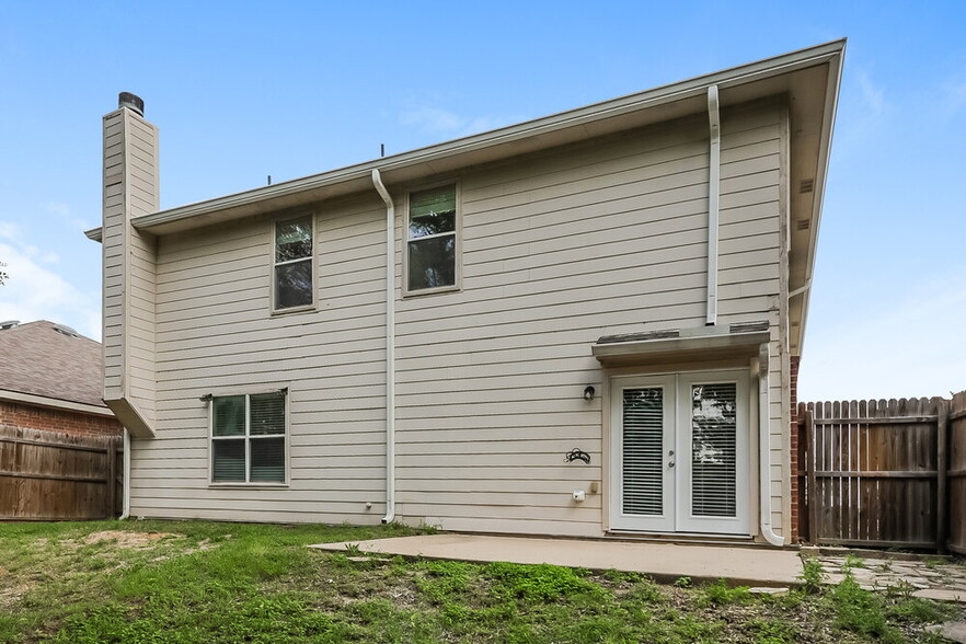 Building Photo - 7912 Whitney Ln