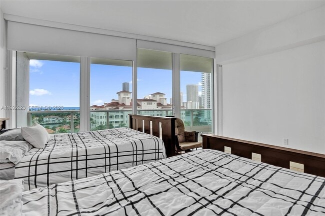 Building Photo - 19955 NE 38th Ct