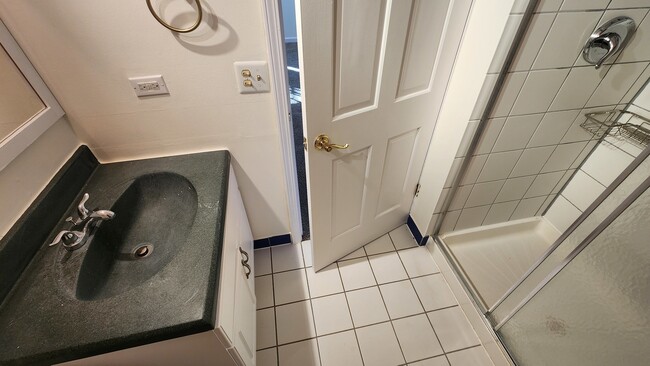 Building Photo - 5 Castlegate Ct